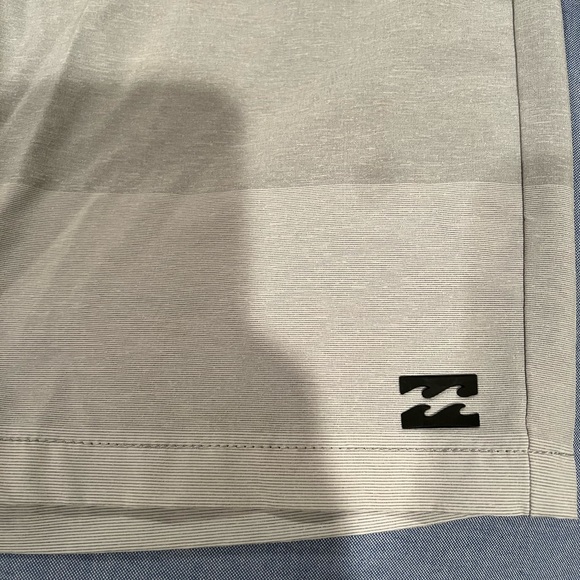 Billabong shorts - Picture 2 of 8